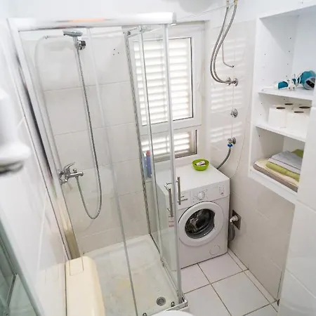 Apartament Goga Nova *