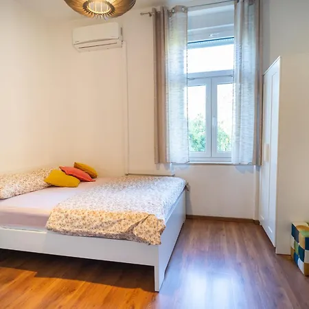 Apartament Goga Nova